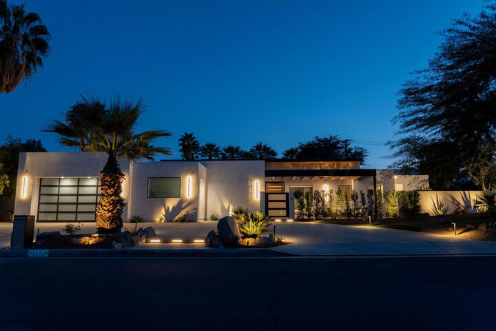 Property Photo:  74171 Covered Wagon Trail  CA 92260 