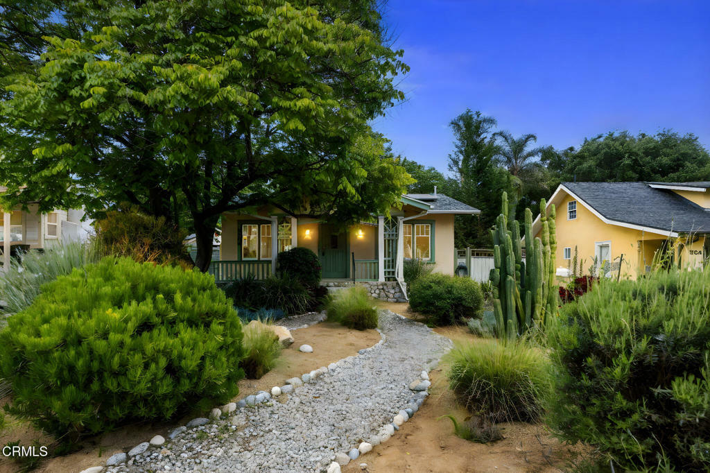 Property Photo: 1712 N El Molino Avenue CA 91104