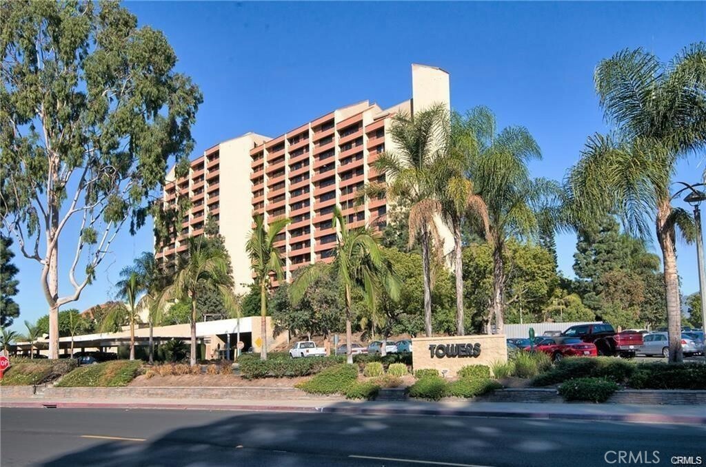 Property Photo: 24055 Paseo Del Lago 201 CA 92637
