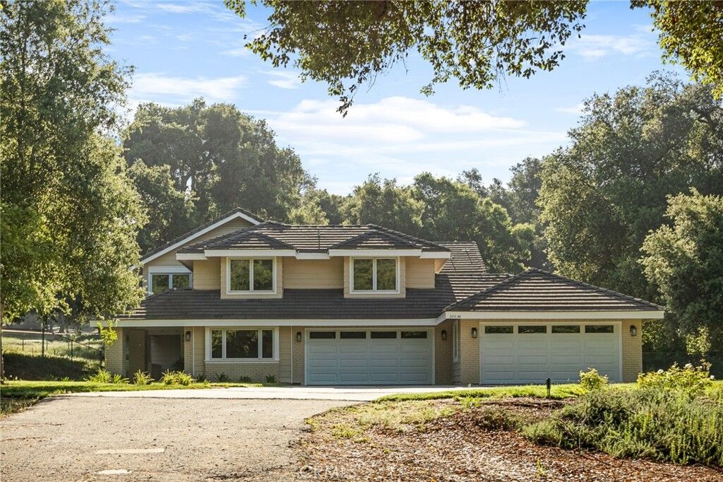 Property Photo: 37202 Limekiln Drive CA 92399