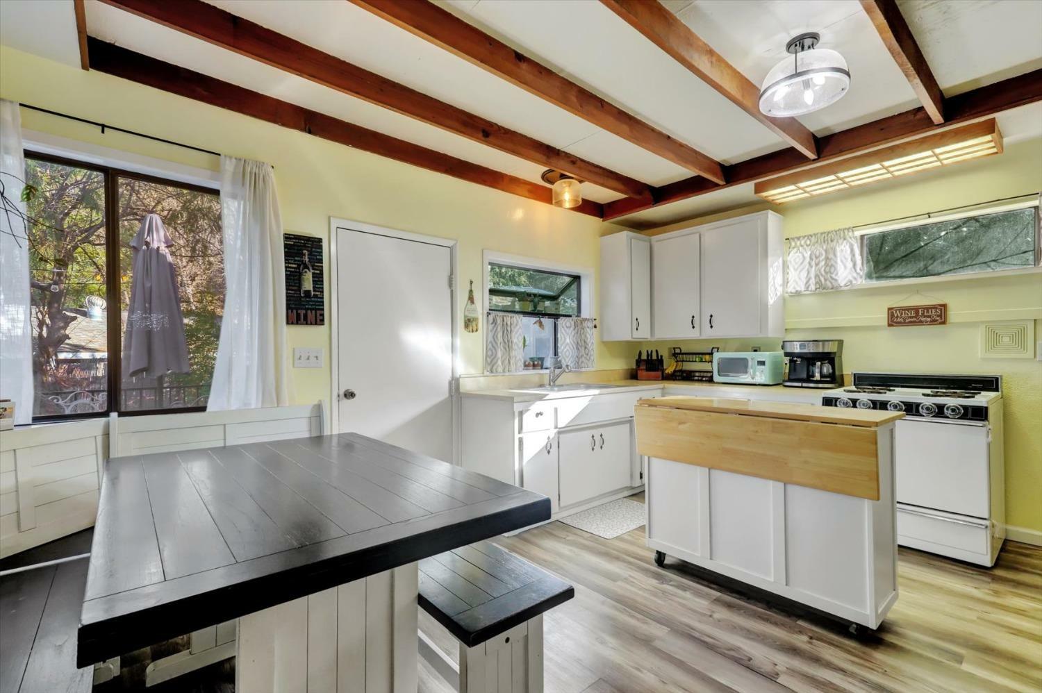 Property Photo: 230 June Drive CA 95945