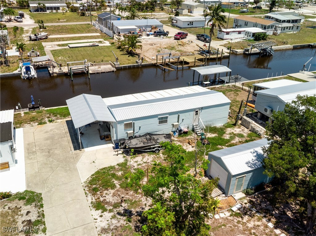 Property Photo:  5012 Sandpiper Drive  FL 33956 