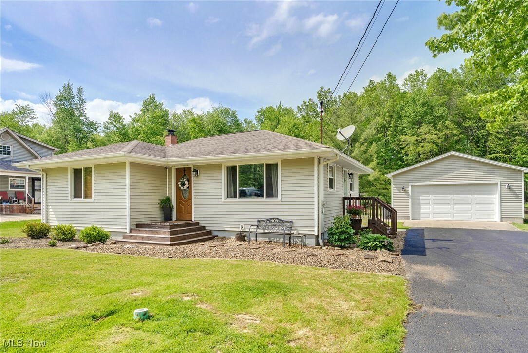 Property Photo: 1047 Prince Drive OH 44410