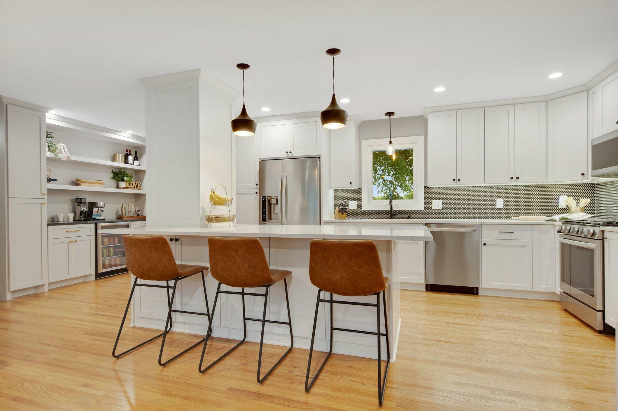 Property Photo:  2400 Oakwood Drive  MN 55306 
