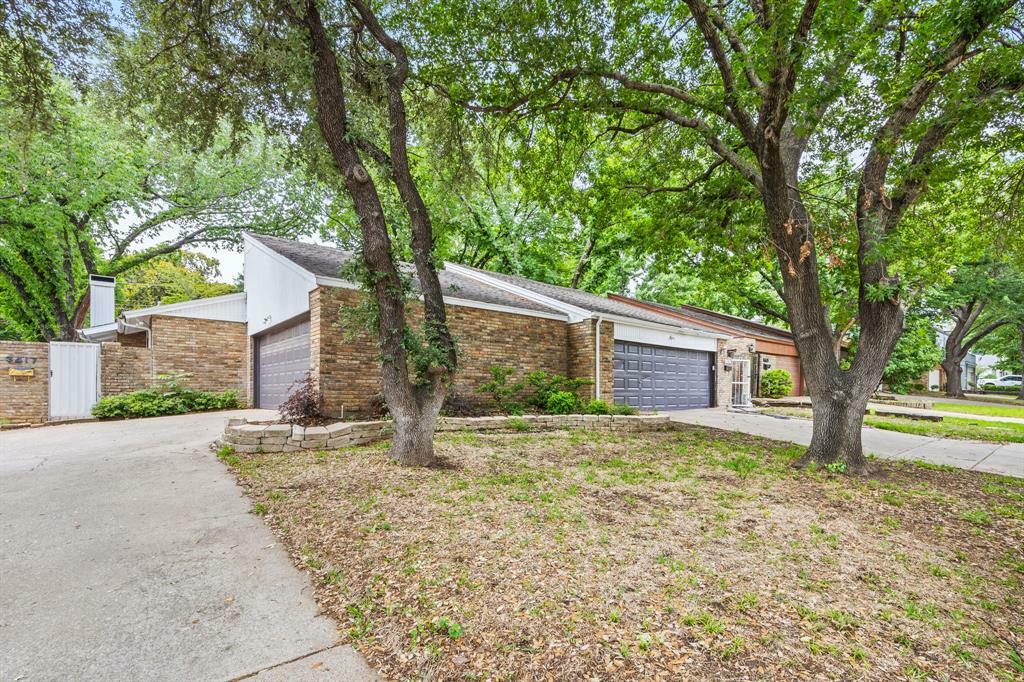 Property Photo: 3417 Bristol Road TX 76107
