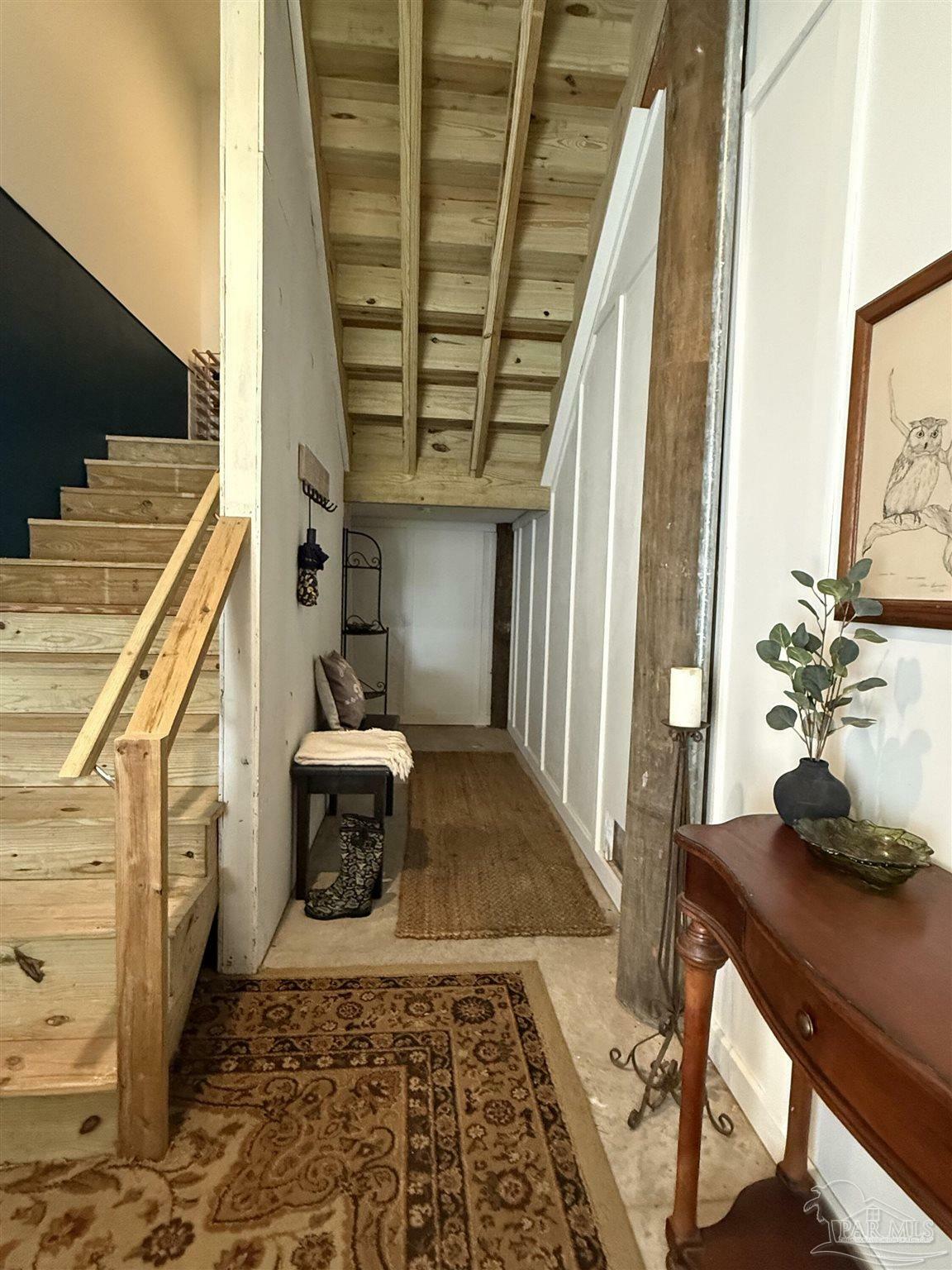 Property Photo: 1557 Winding Shore Dr FL 32563