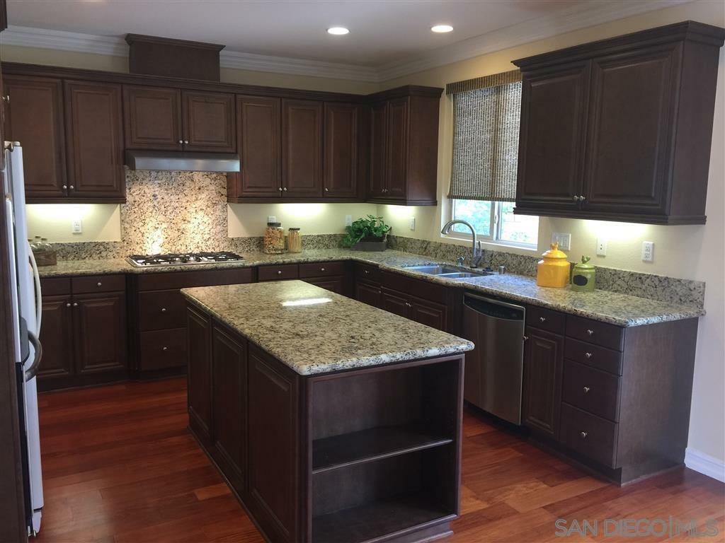 Property Photo: 11370 Stable Glen Pl CA 92130