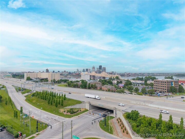 Property Photo: 501 W 5th Street IN 47130