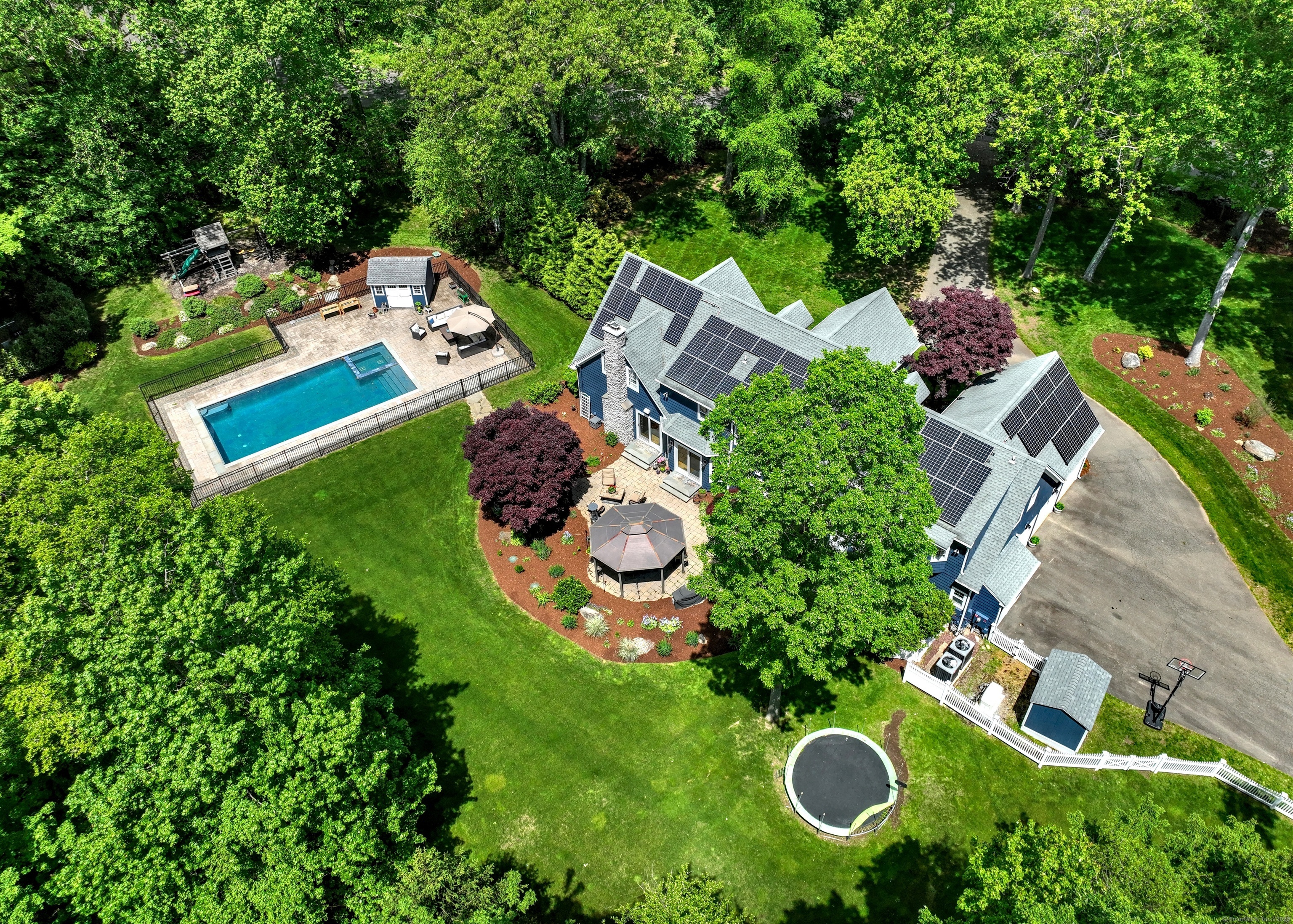 Property Photo: 10 Grove Hill Road CT 06525