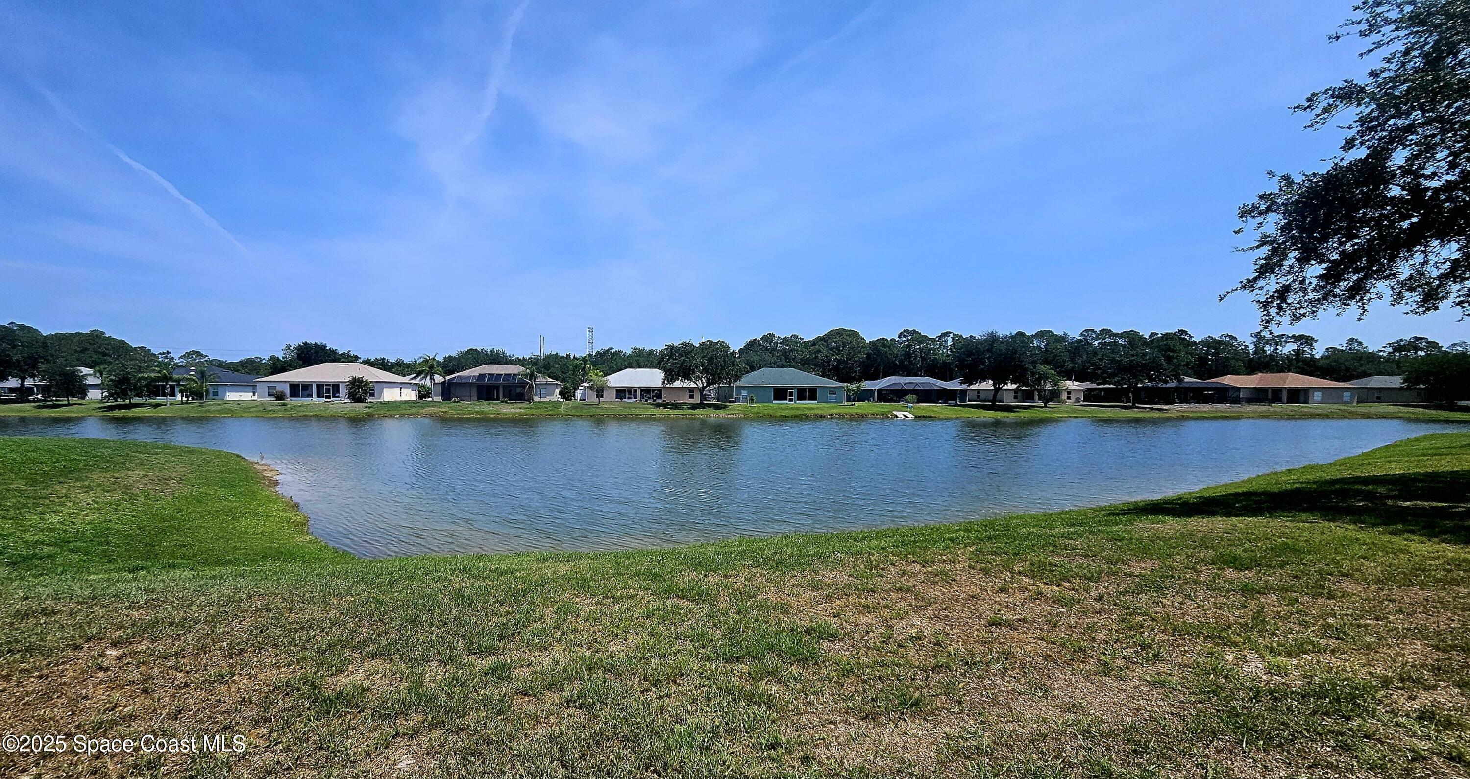 Property Photo: 5290 Cinnamon Fern Boulevard FL 32927