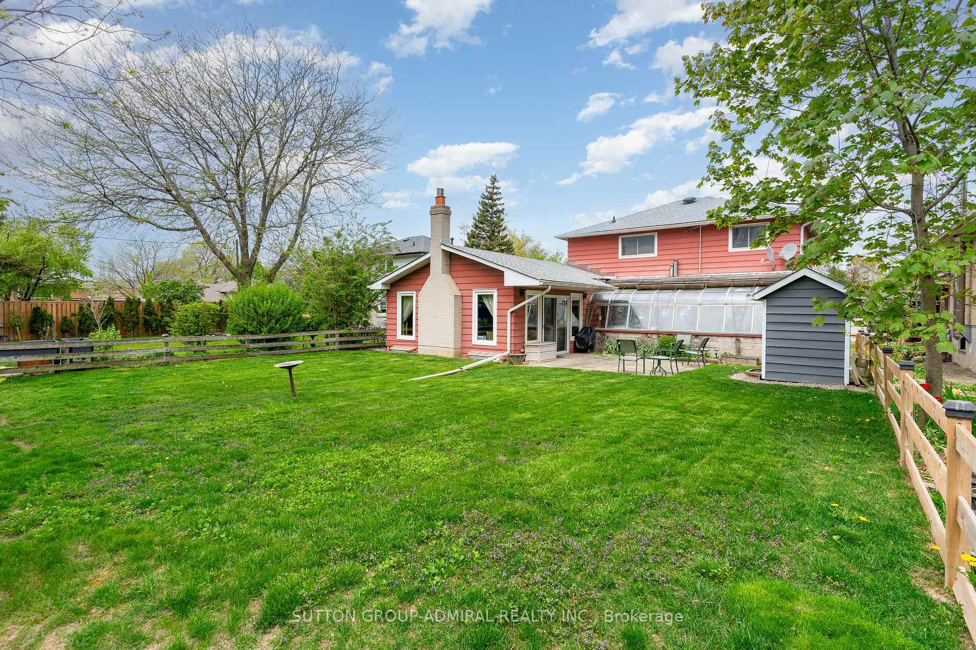 Property Photo:  43 Vanderbrent Crescent  ON M9R 3W9 