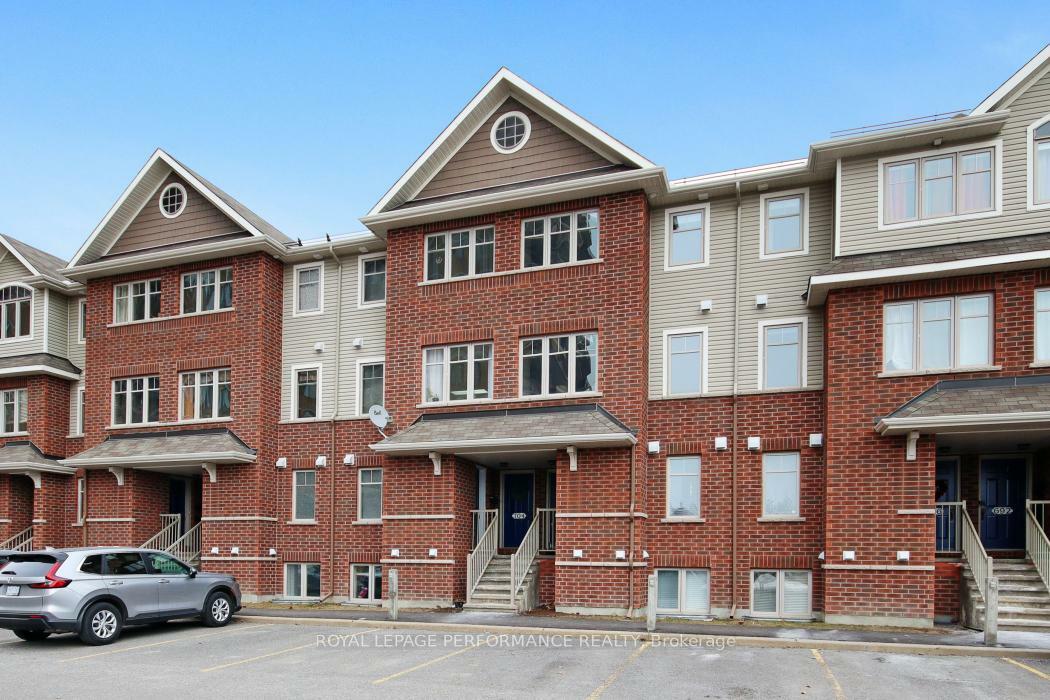 Property Photo:  700 Reardon Private  ON K1V 2K8 