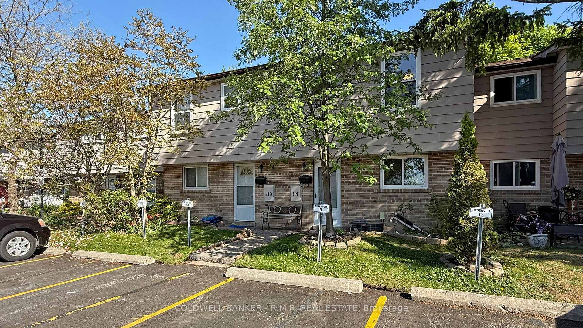 Property Photo: 925 Bayly Street 114 ON L1W 1L4