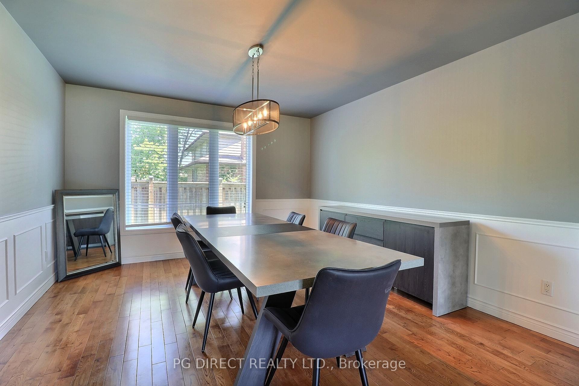Property Photo:  68 Westbrook Crescent  ON N0L 1R0 