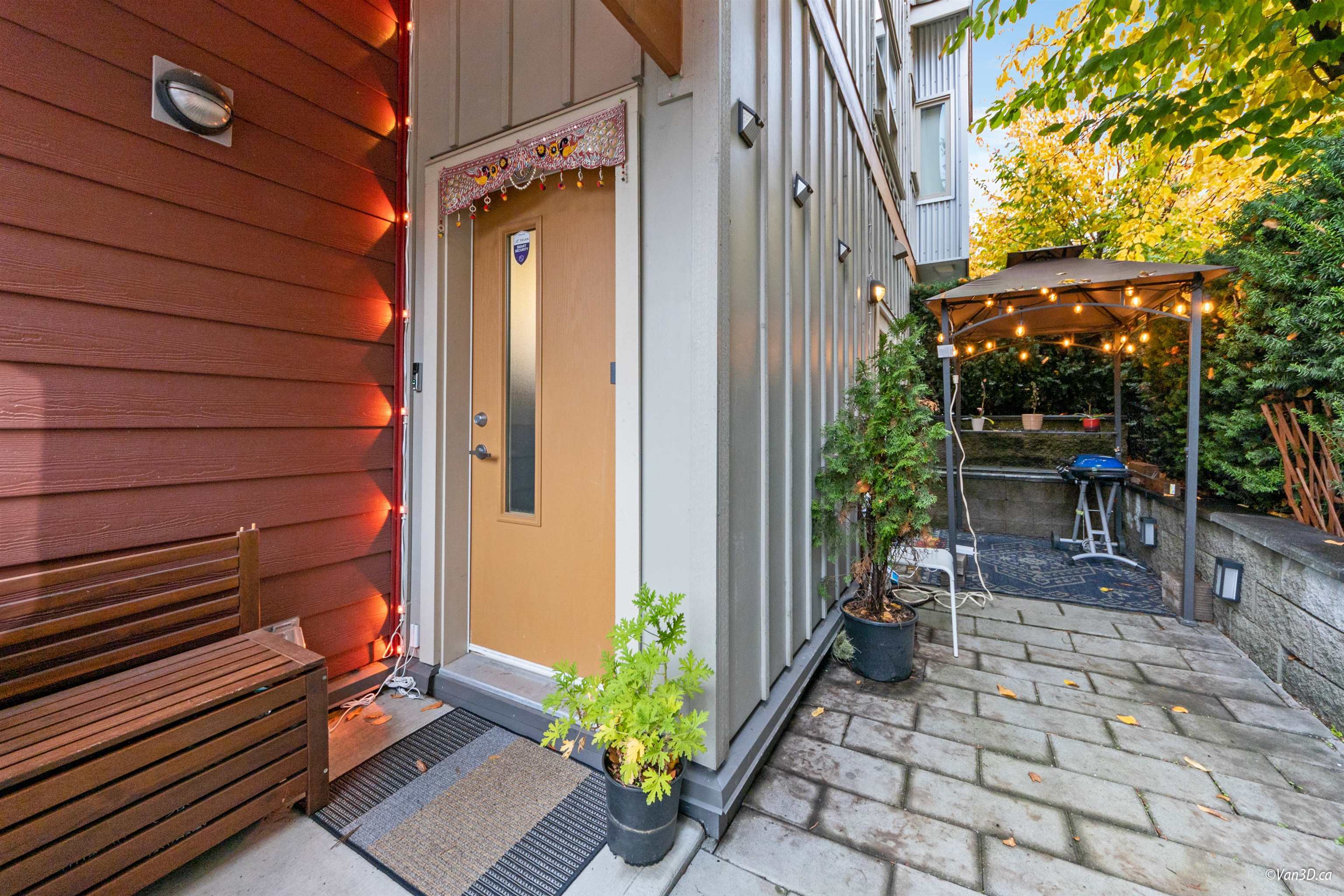 Property Photo: 10119 River Drive 9 BC V6X 0K8