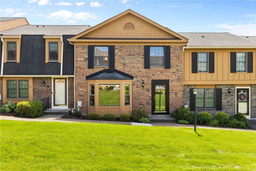 Property Photo:  46 Huxley Way  NY 14450 