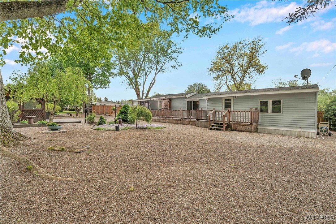 Property Photo: 10958 Route 16 NY 14042