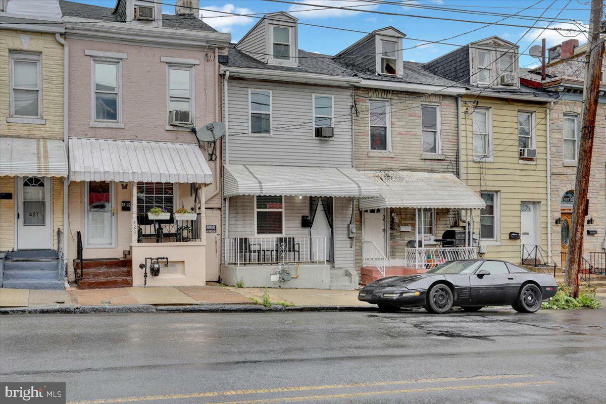 Property Photo: 431 Buttonwood Street PA 19601