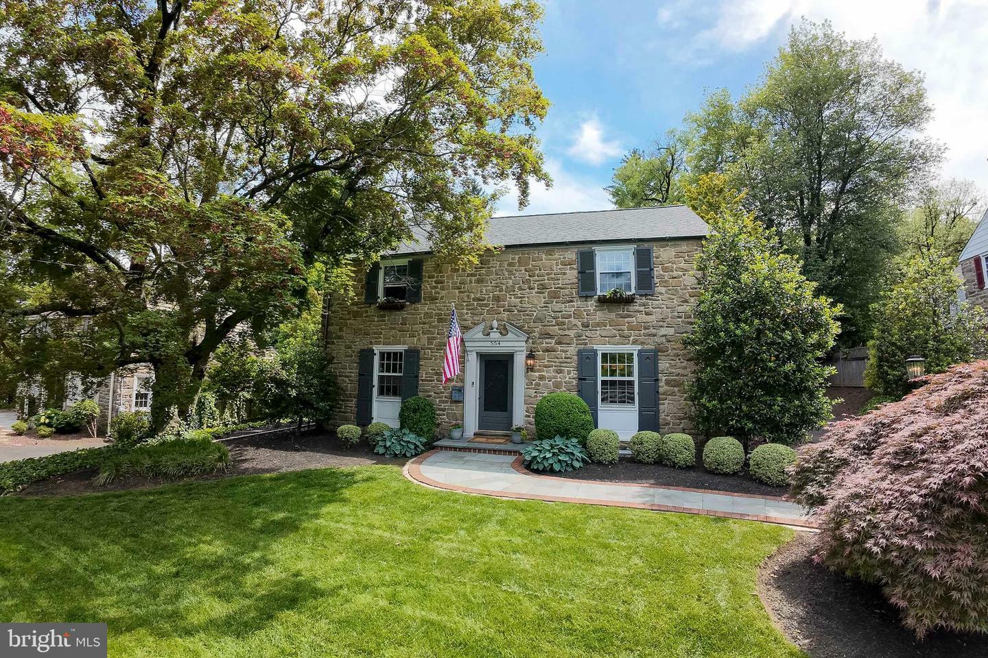 Property Photo:  554 Twickenham Road  PA 19038 