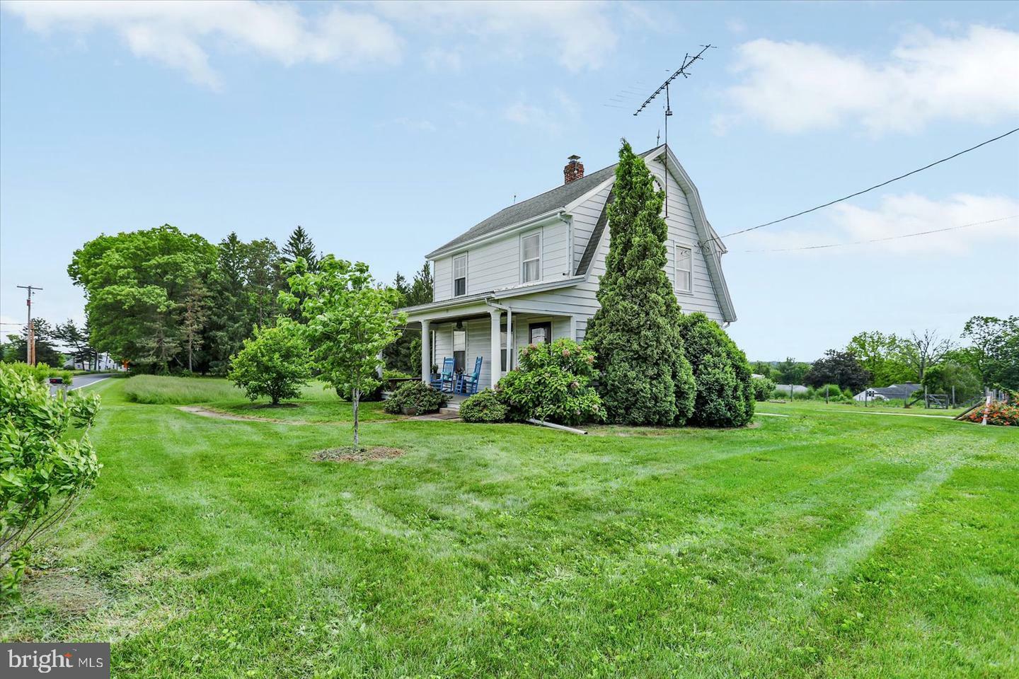 Property Photo: 2900 Ironstone Hill Road PA 17403