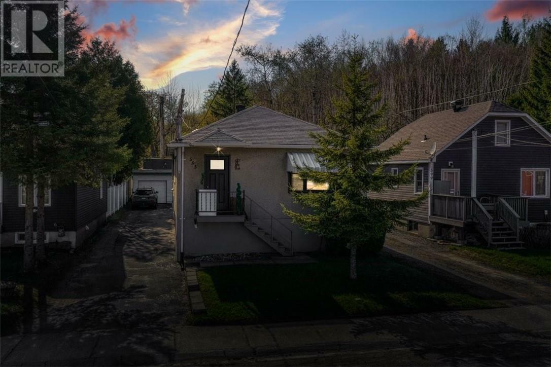 Property Photo: 593 Bruce ON P3C 5C2