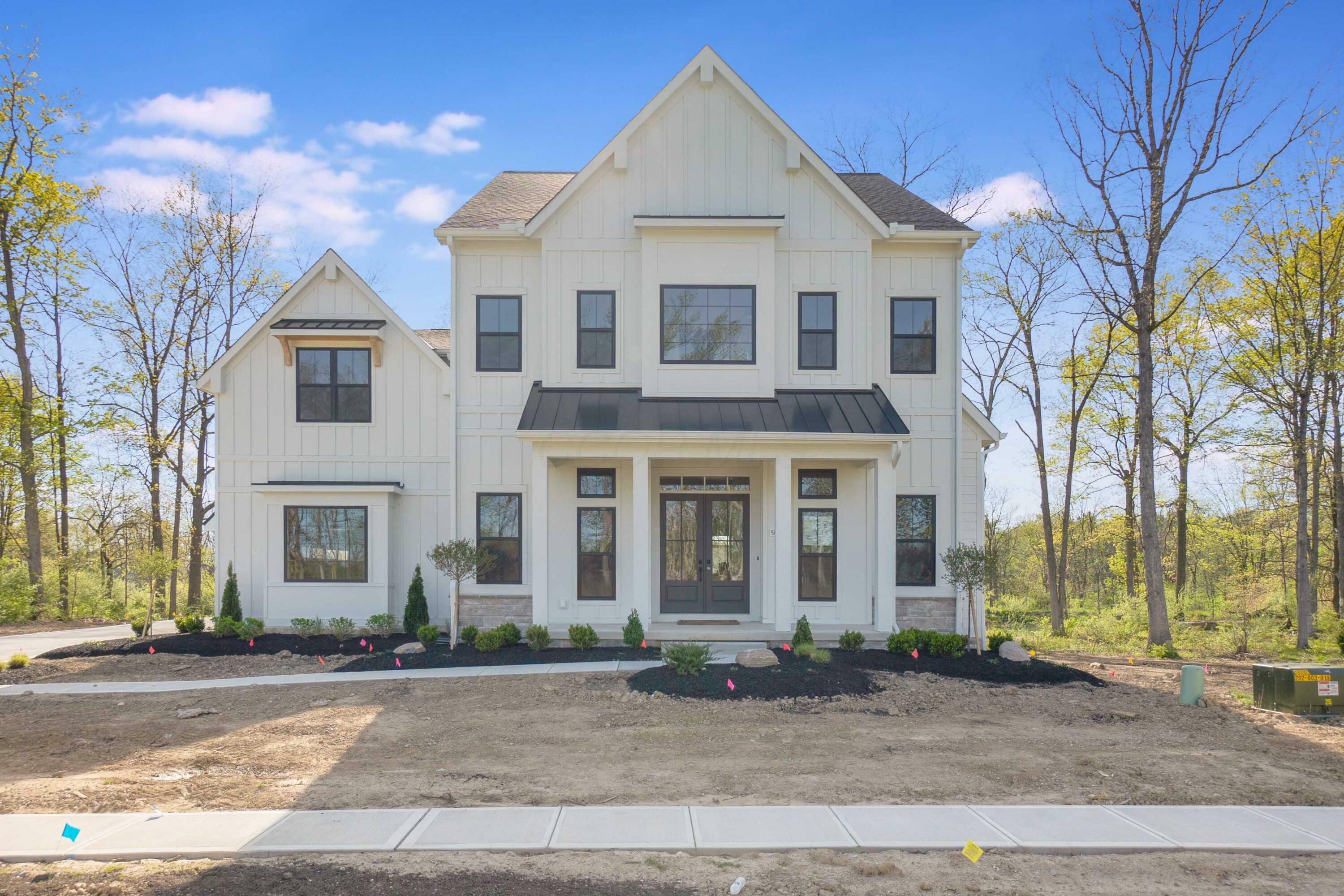 Property Photo: 9015 Fox Field Path OH 43064