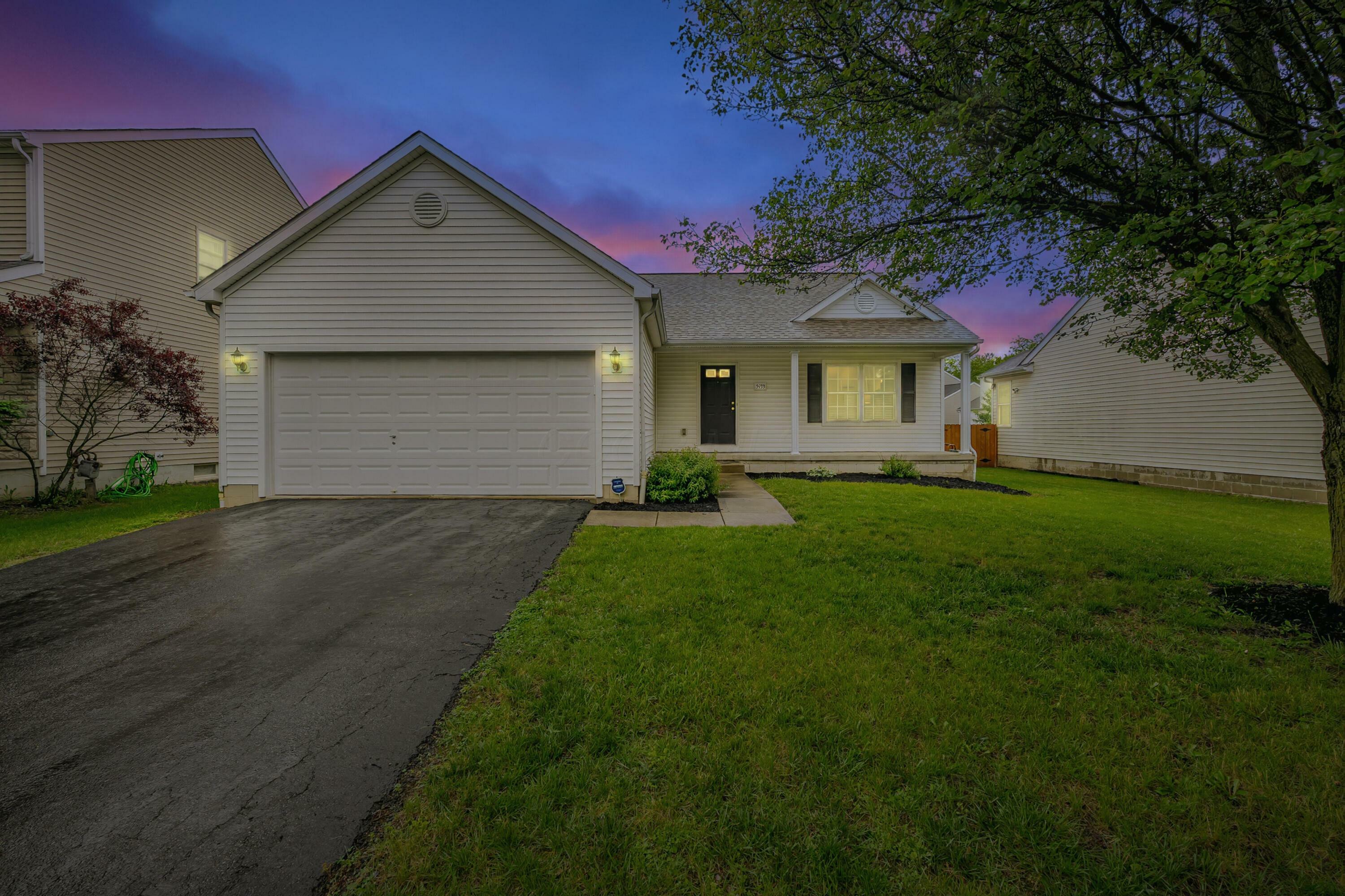 Property Photo: 5933 Katara Drive OH 43119