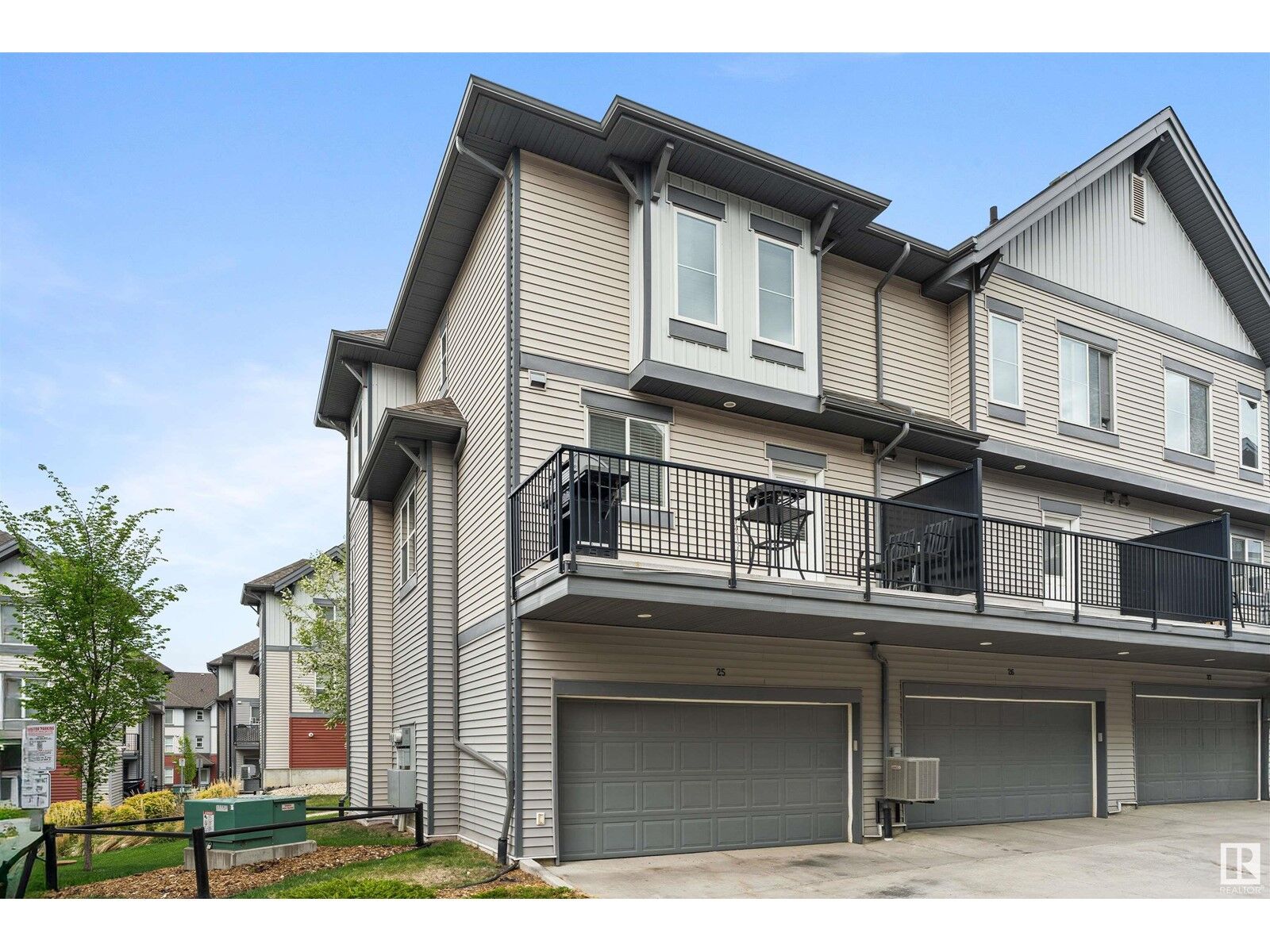 Property Photo:  #25 655 Watt Blvd SW  AB T6X 0Y2 
