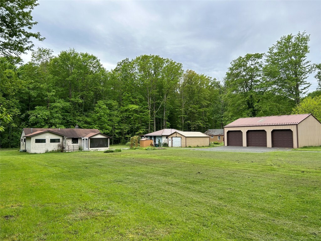 2892 Township Road  Linesville PA 16424 photo