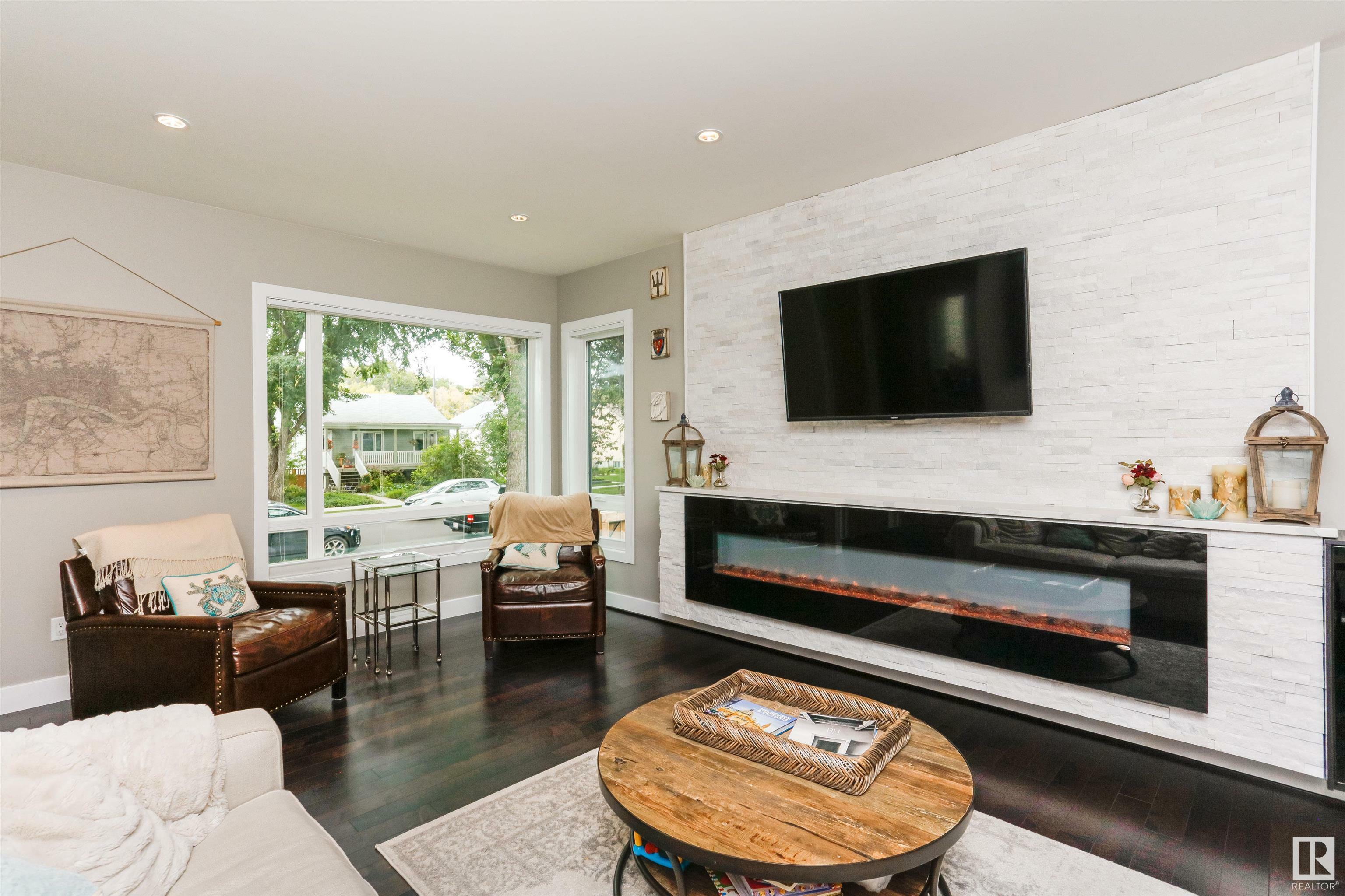Property Photo: 10949 73 Avenue NW AB T6G 0C3