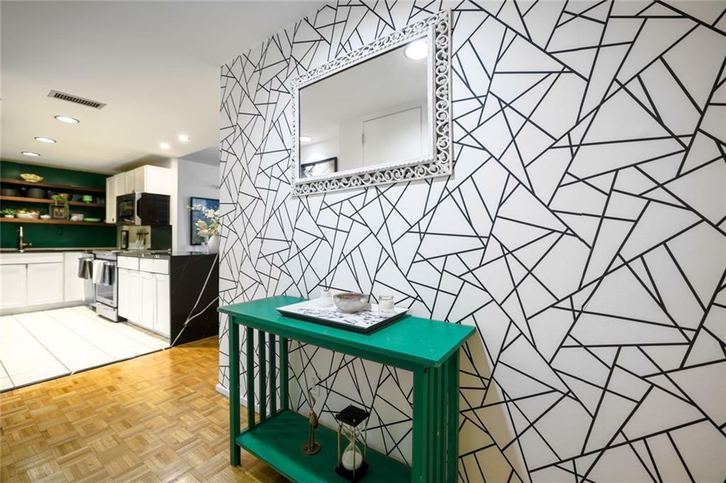 Property Photo: 130 26th Street NW 701 GA 30309