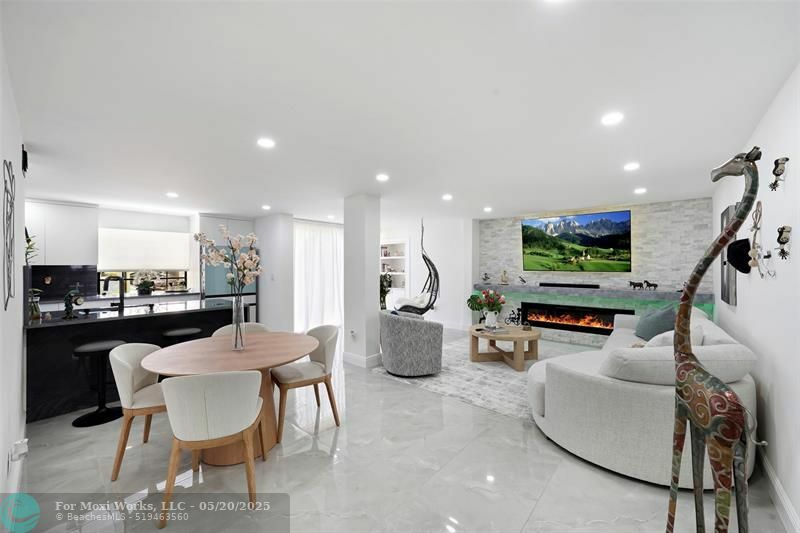 3559 Magellan Cir 326-2  Aventura FL 33180 photo