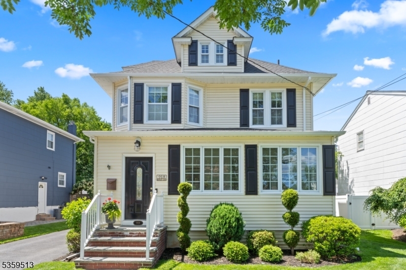 Property Photo: 918 Ripley Ave NJ 07090