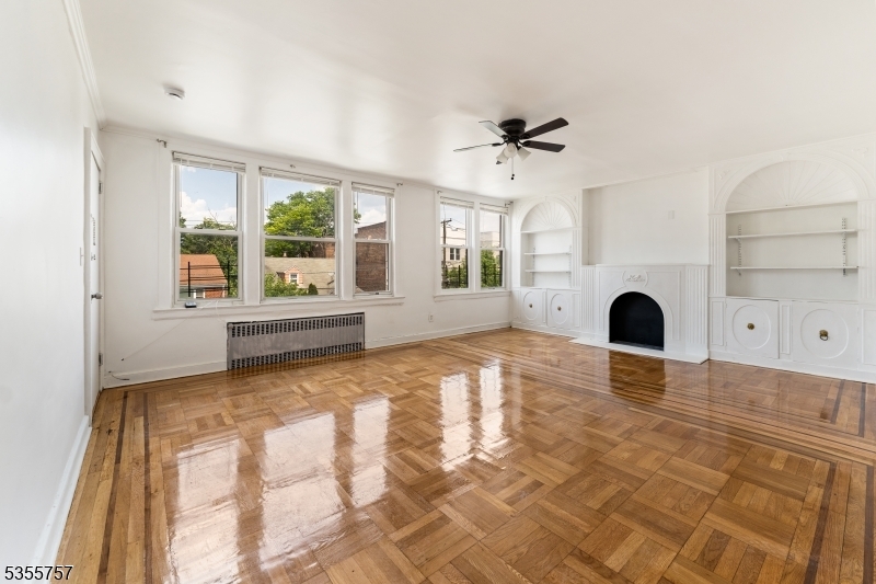 Property Photo: 292 Goldsmith Ave 2 NJ 07112