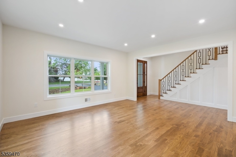 Property Photo: 1 Willow Pl NJ 07936