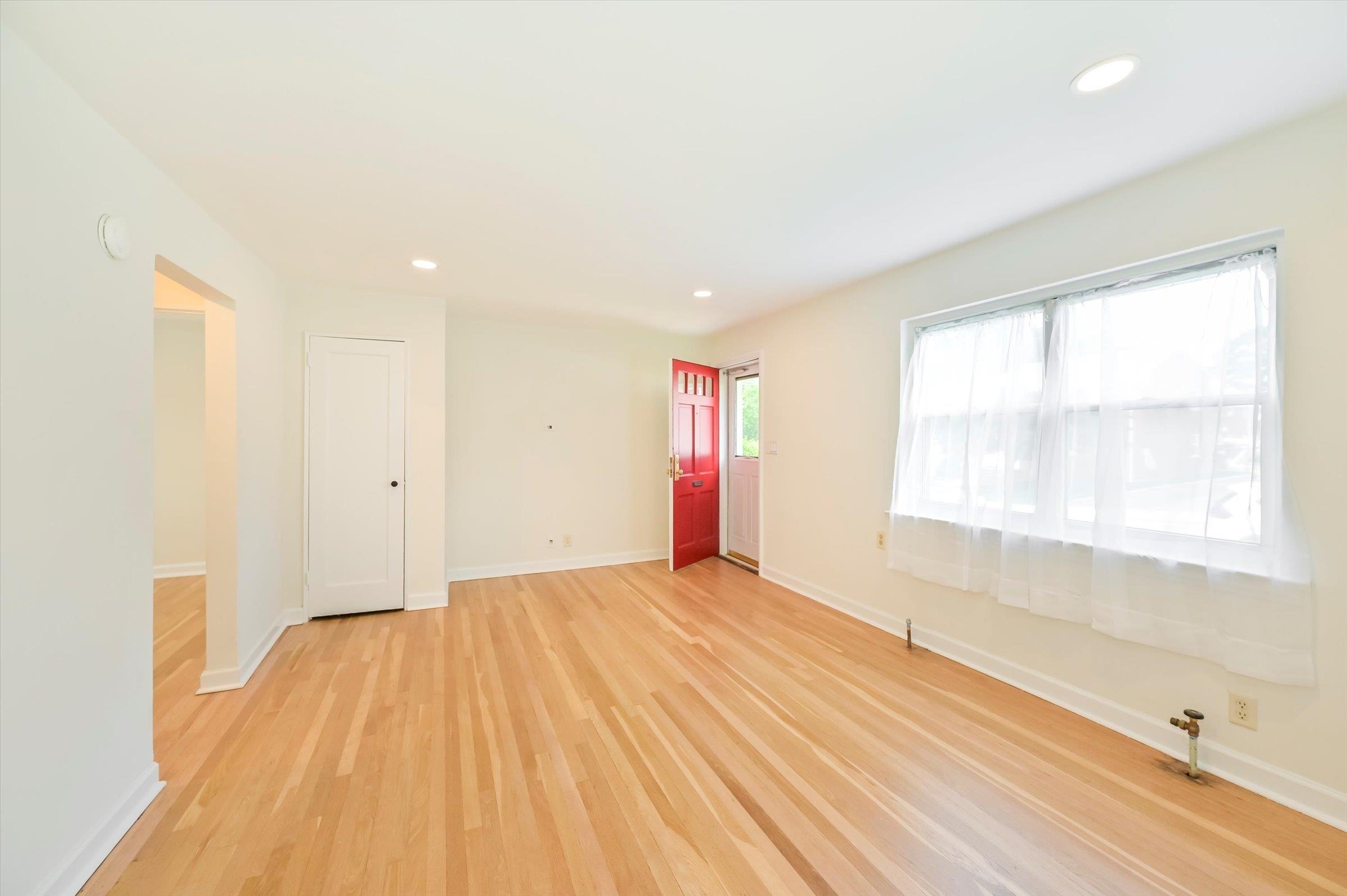 Property Photo:  461 Heath Pl 23  NJ 07601 