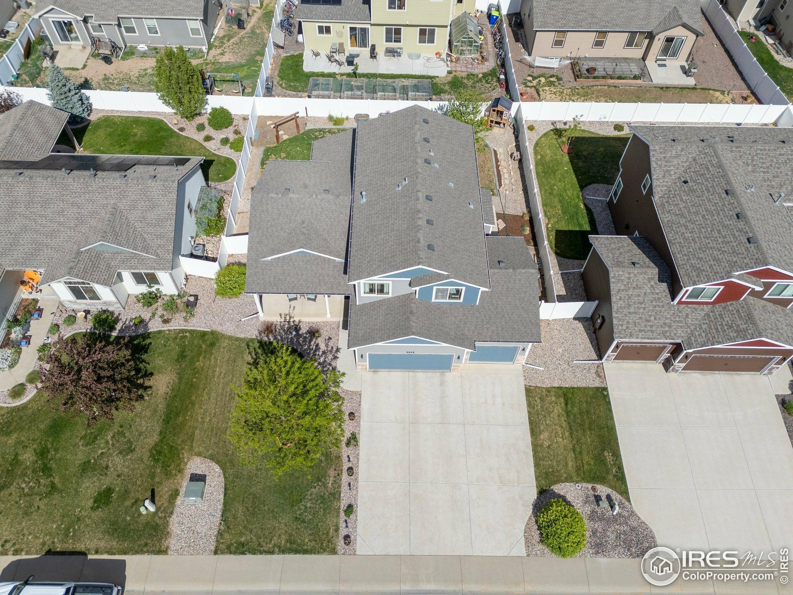 Property Photo: 6848 Pettigrew St CO 80549