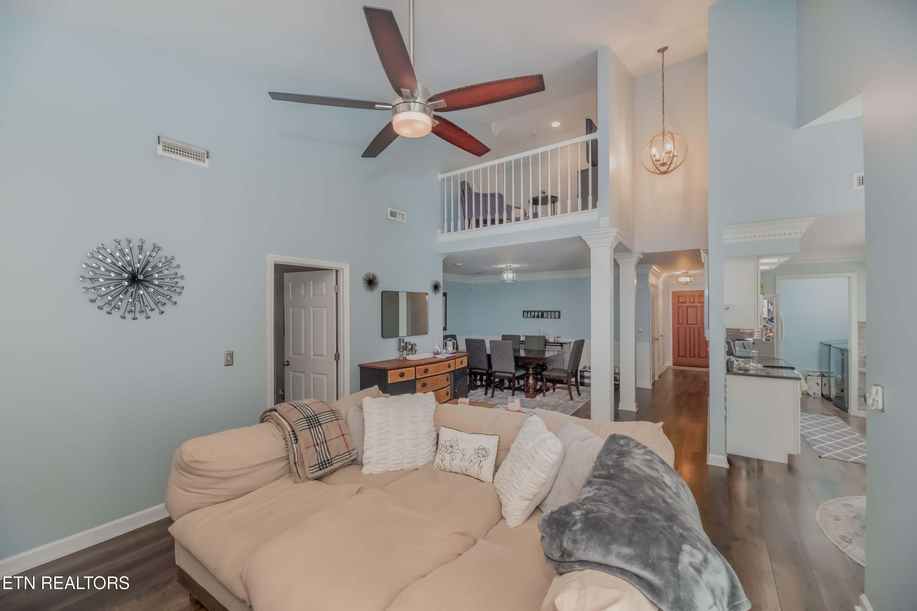 Property Photo: 1403 Kenton Way TN 37922