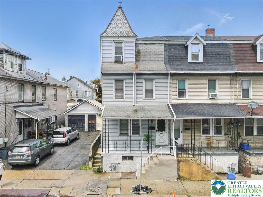 Property Photo:  104 Race Street  PA 18032 