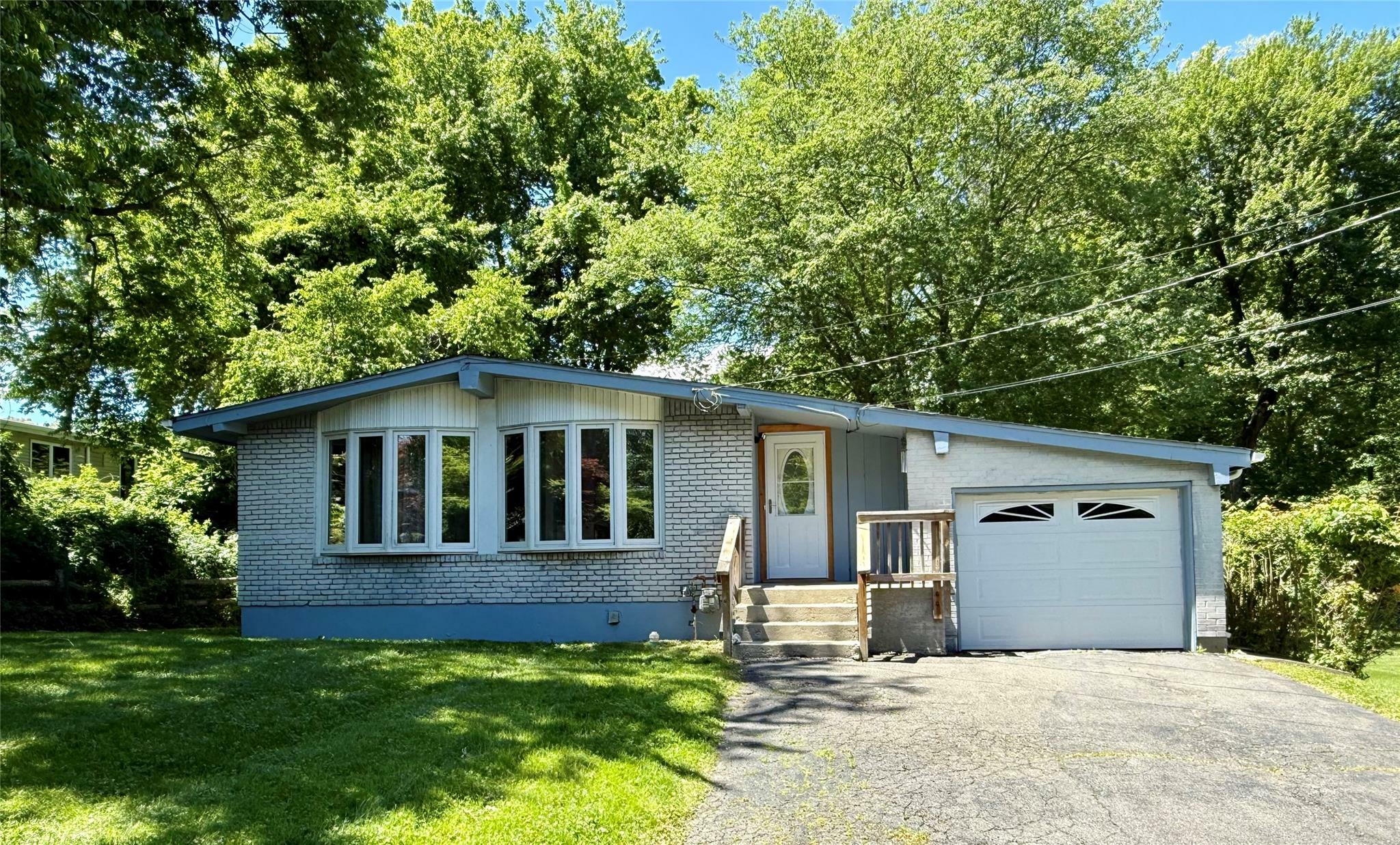 123 Helene Road  Valley Cottage NY 10989 photo