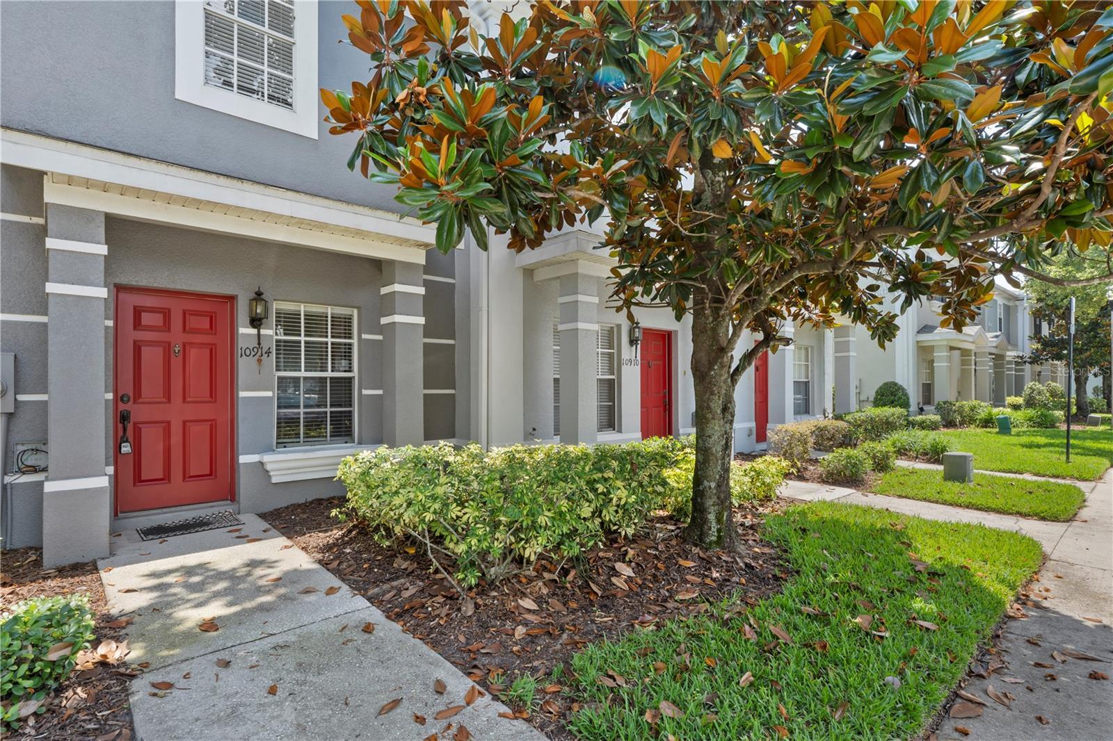 Property Photo: 10914 Savannah Wood Drive 139 FL 32832