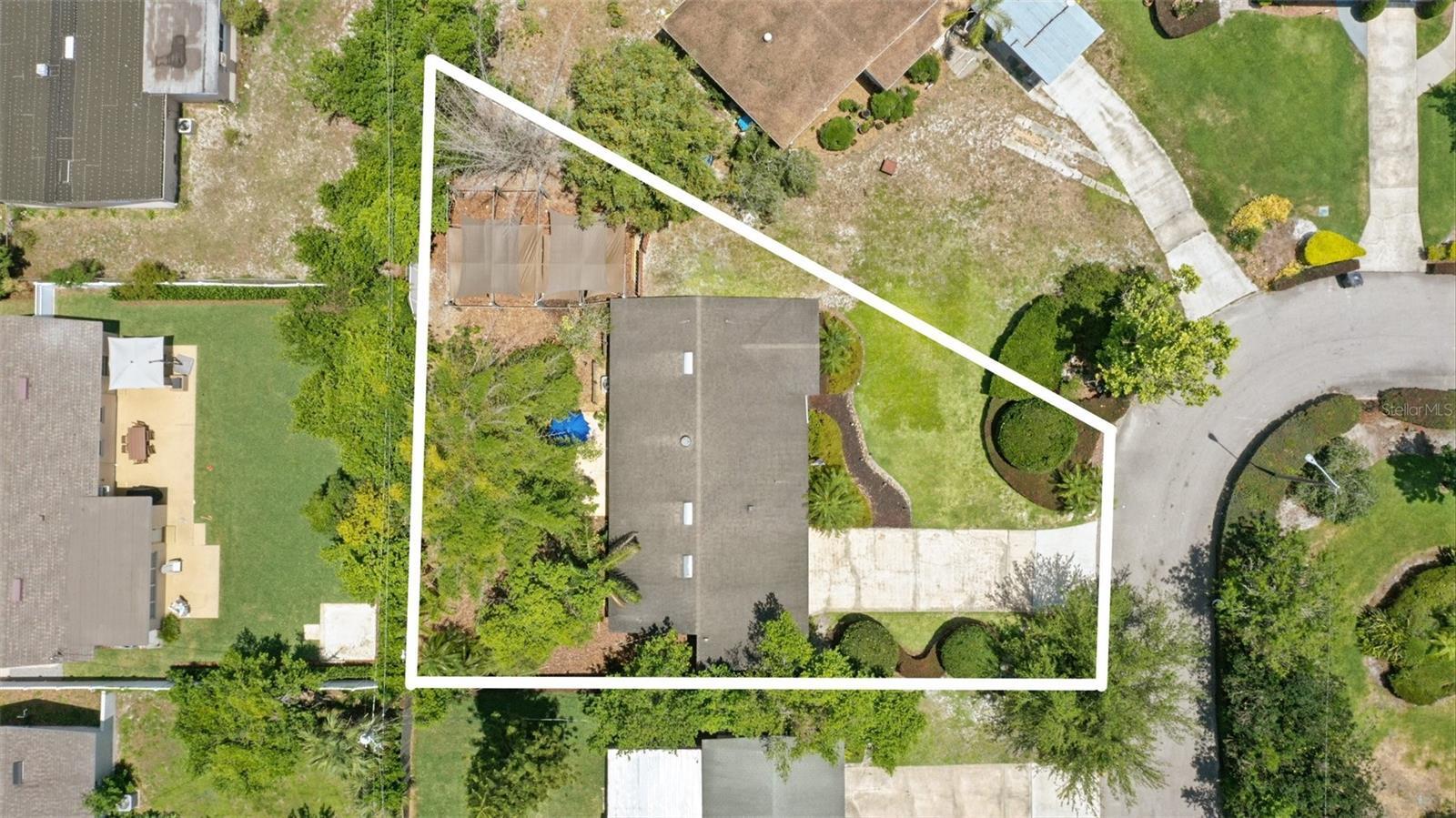 Property Photo: 619 Byron Road FL 32792