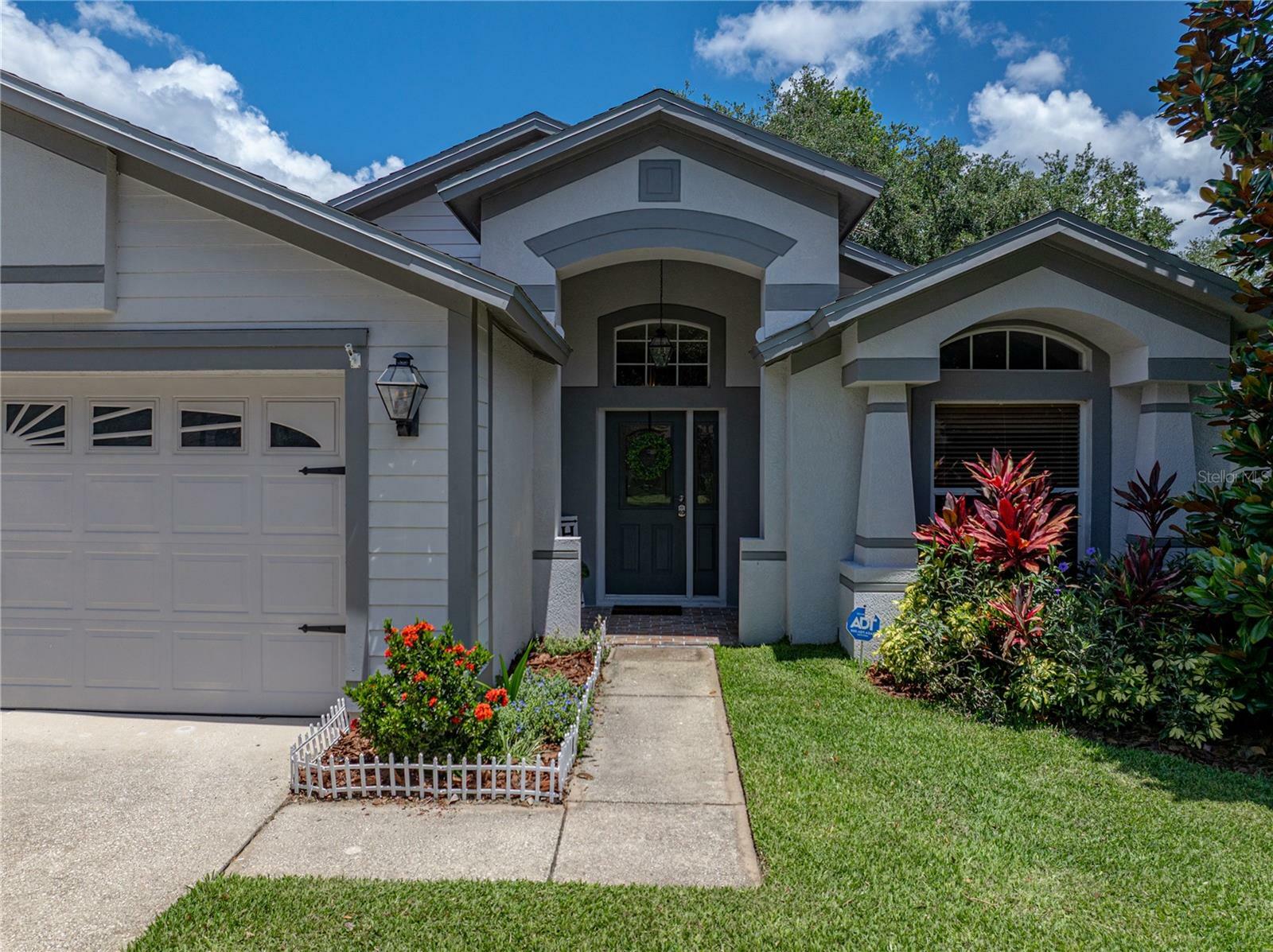 Property Photo: 18003 Arbor Crest Drive FL 33647