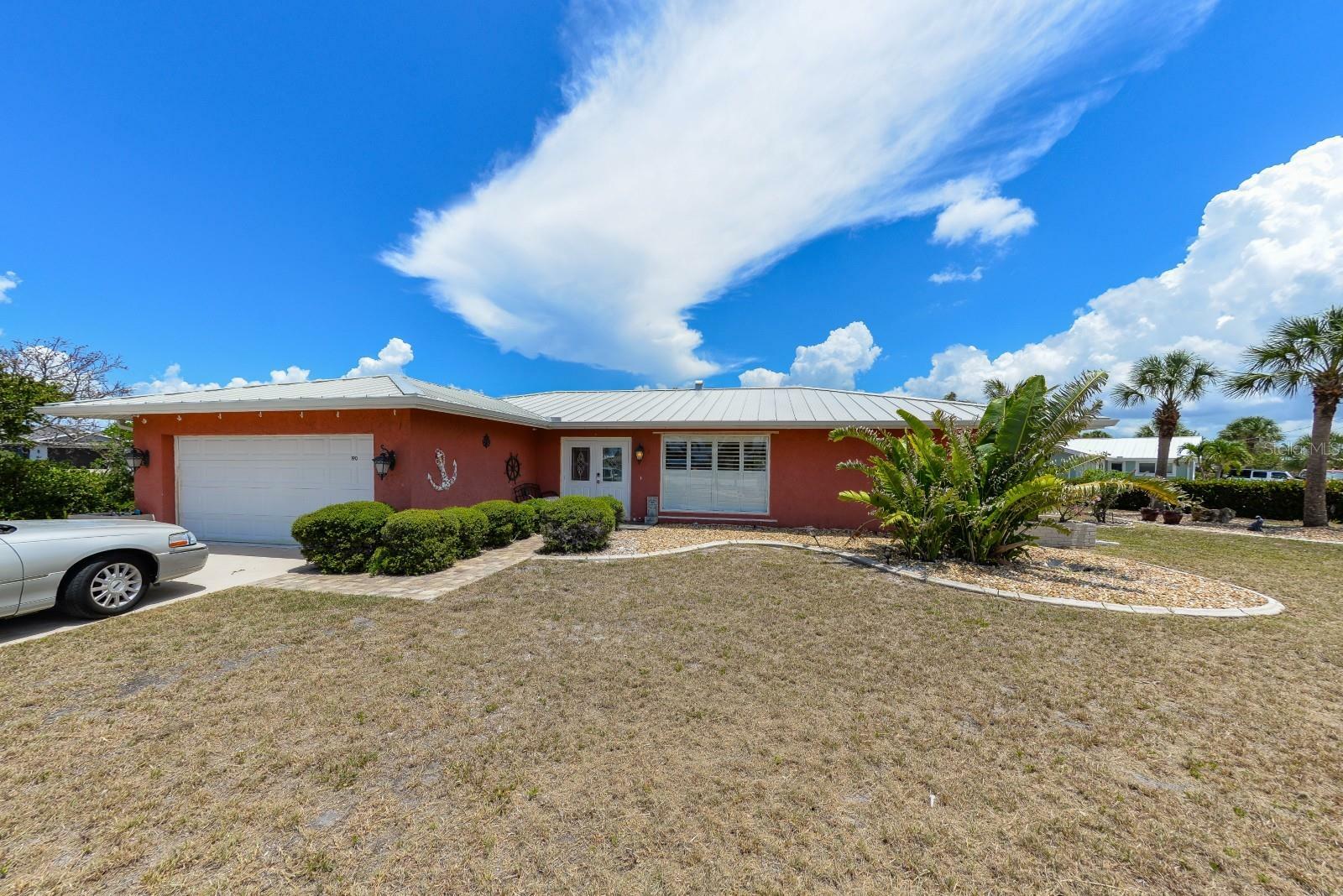 Property Photo: 190 Casa Ln FL 33950