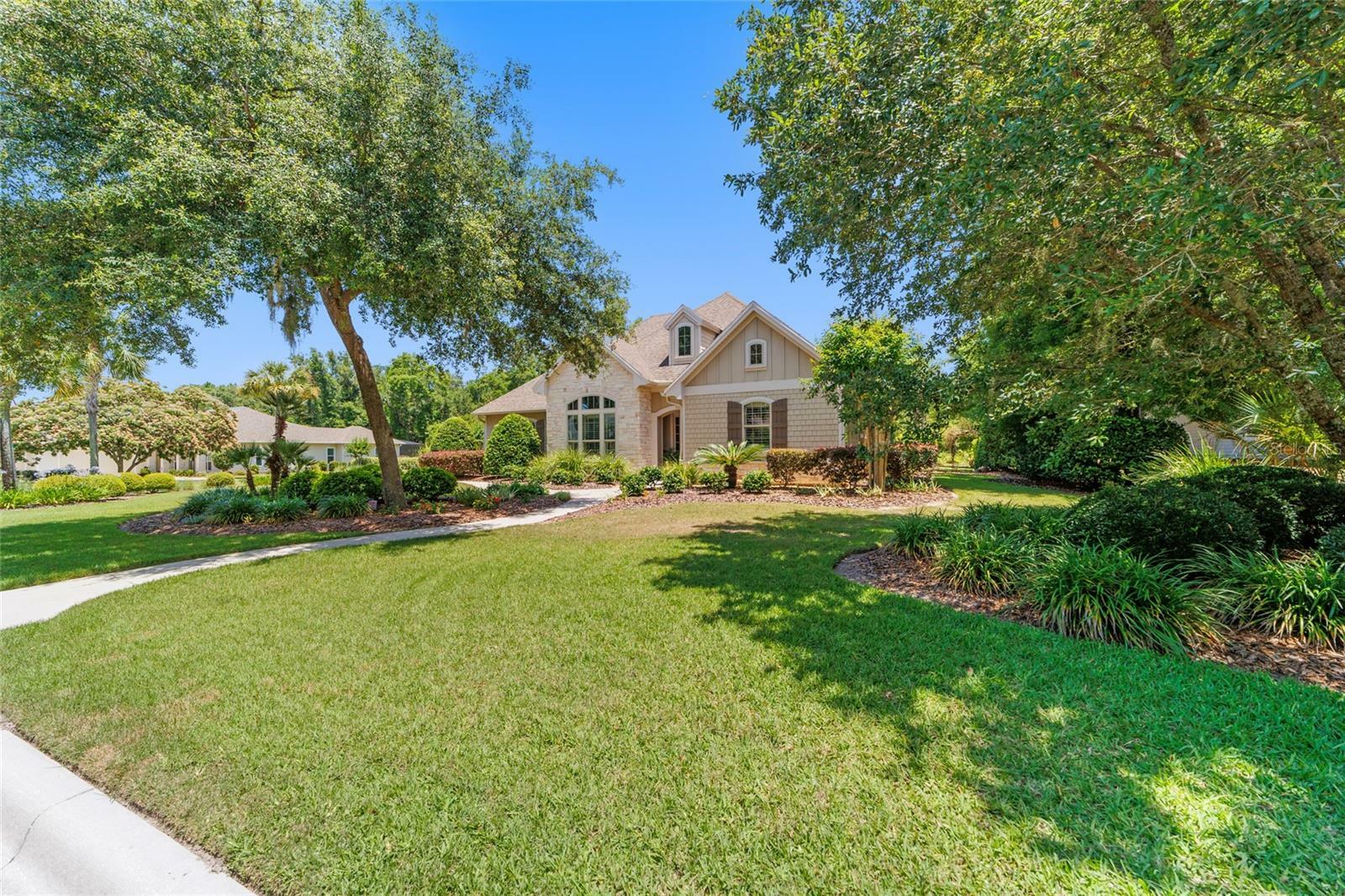 Property Photo: 3505 SW 105th Street FL 32608