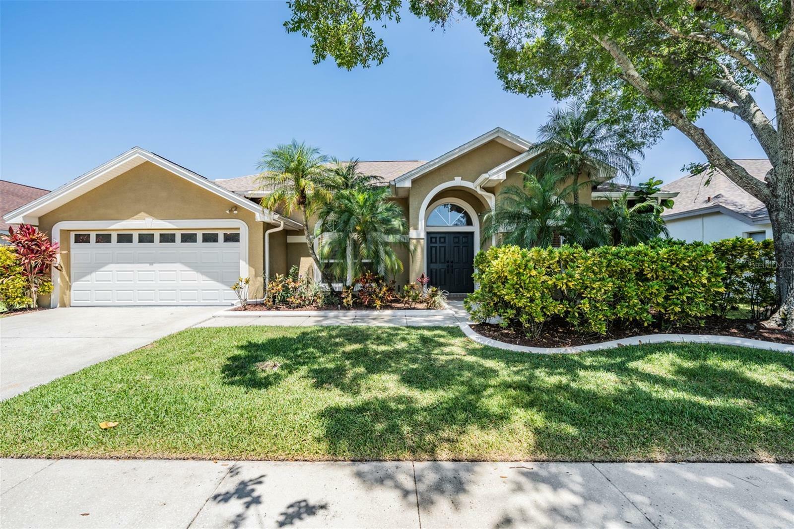 Property Photo: 12421 Seabrook Drive FL 33626