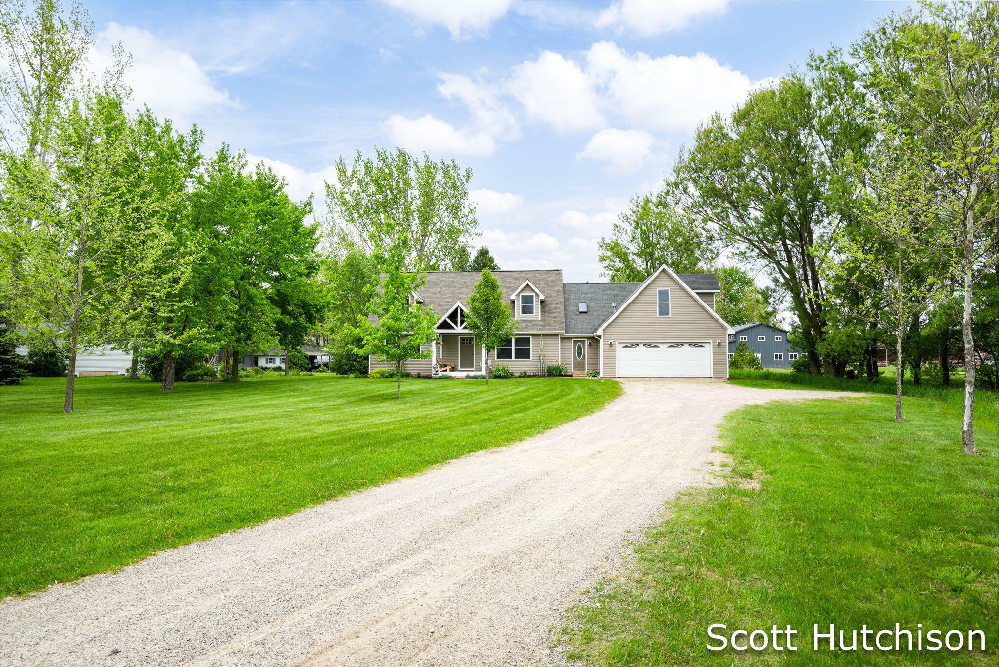 Property Photo: 9953 10 Mile Road NE MI 49341