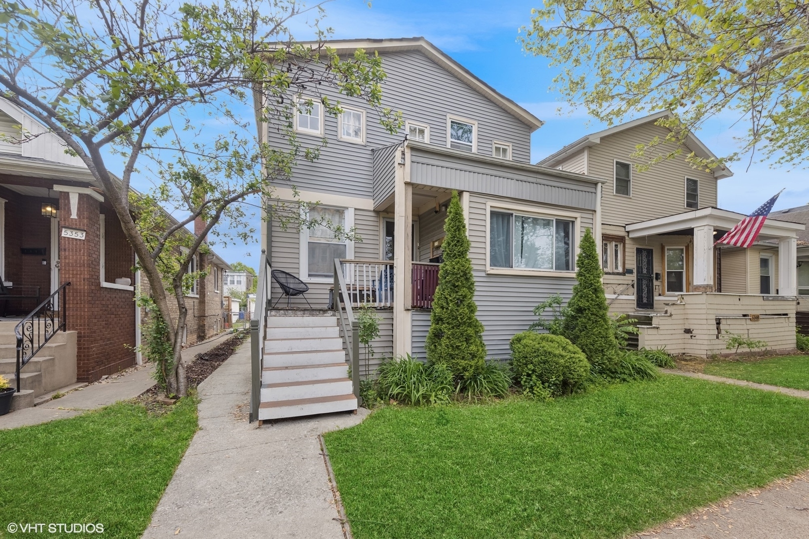 Property Photo: 5351 N Kimball Avenue IL 60625