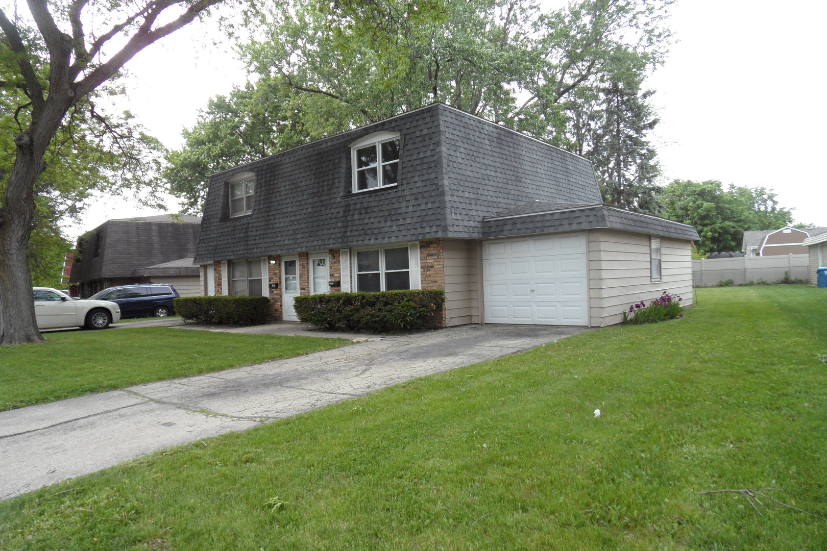 Property Photo: 1963-69 W Illinois Avenue IL 60506