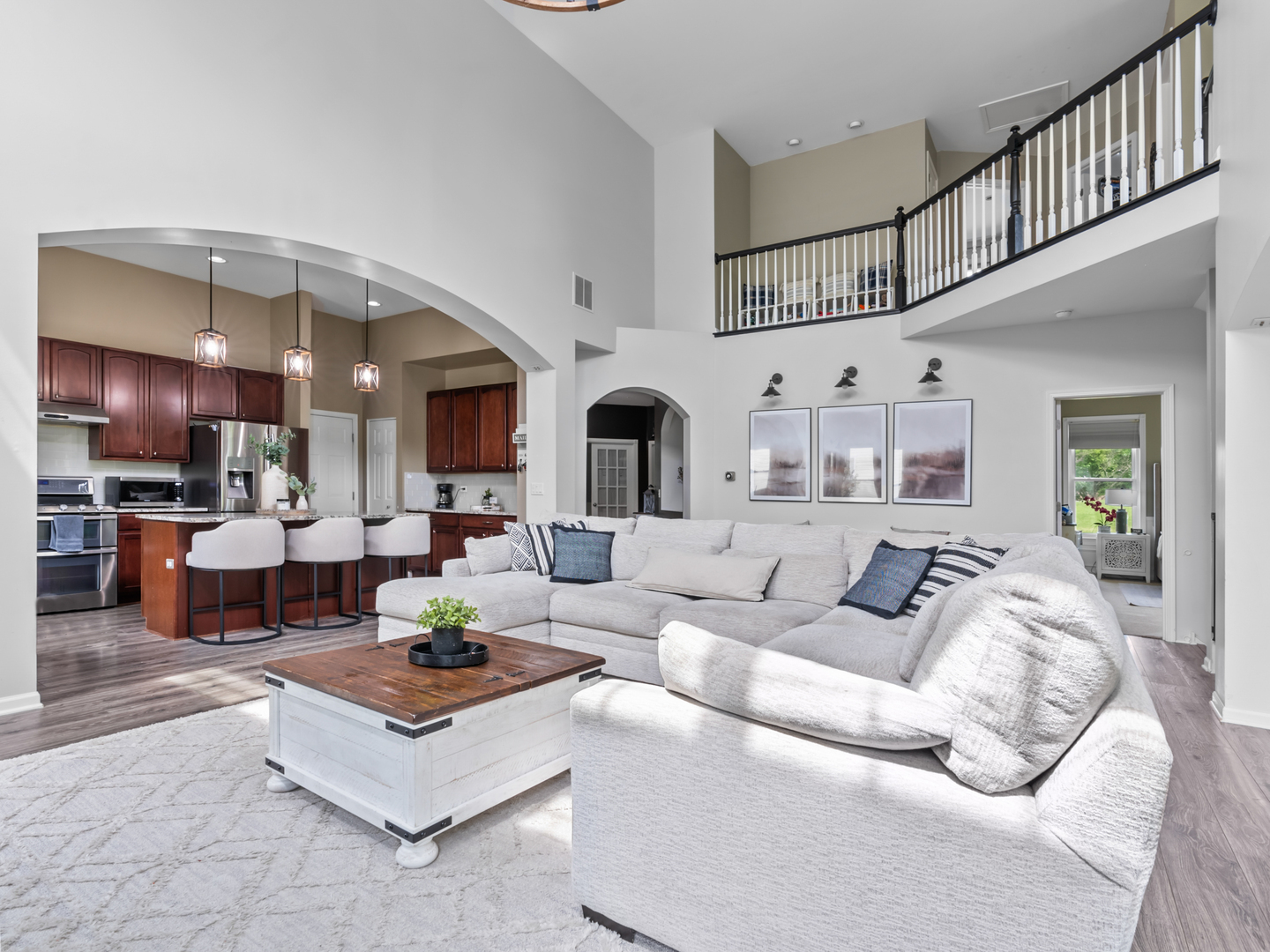 Property Photo: 2845 Silver Springs Court IL 60560